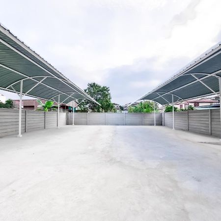 The Zai Apartment Ban Krathum Lom Exterior foto